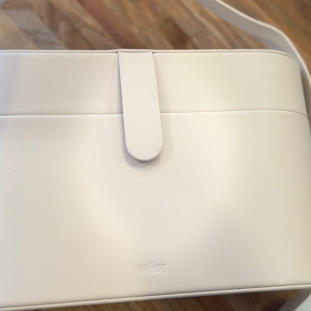 Braun White Hair Removal Device - Picture 7 of 9
